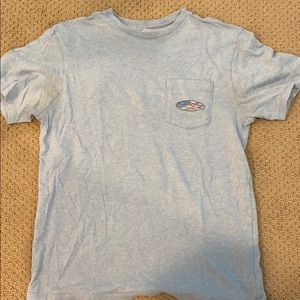 Vineyard vines t-shirt